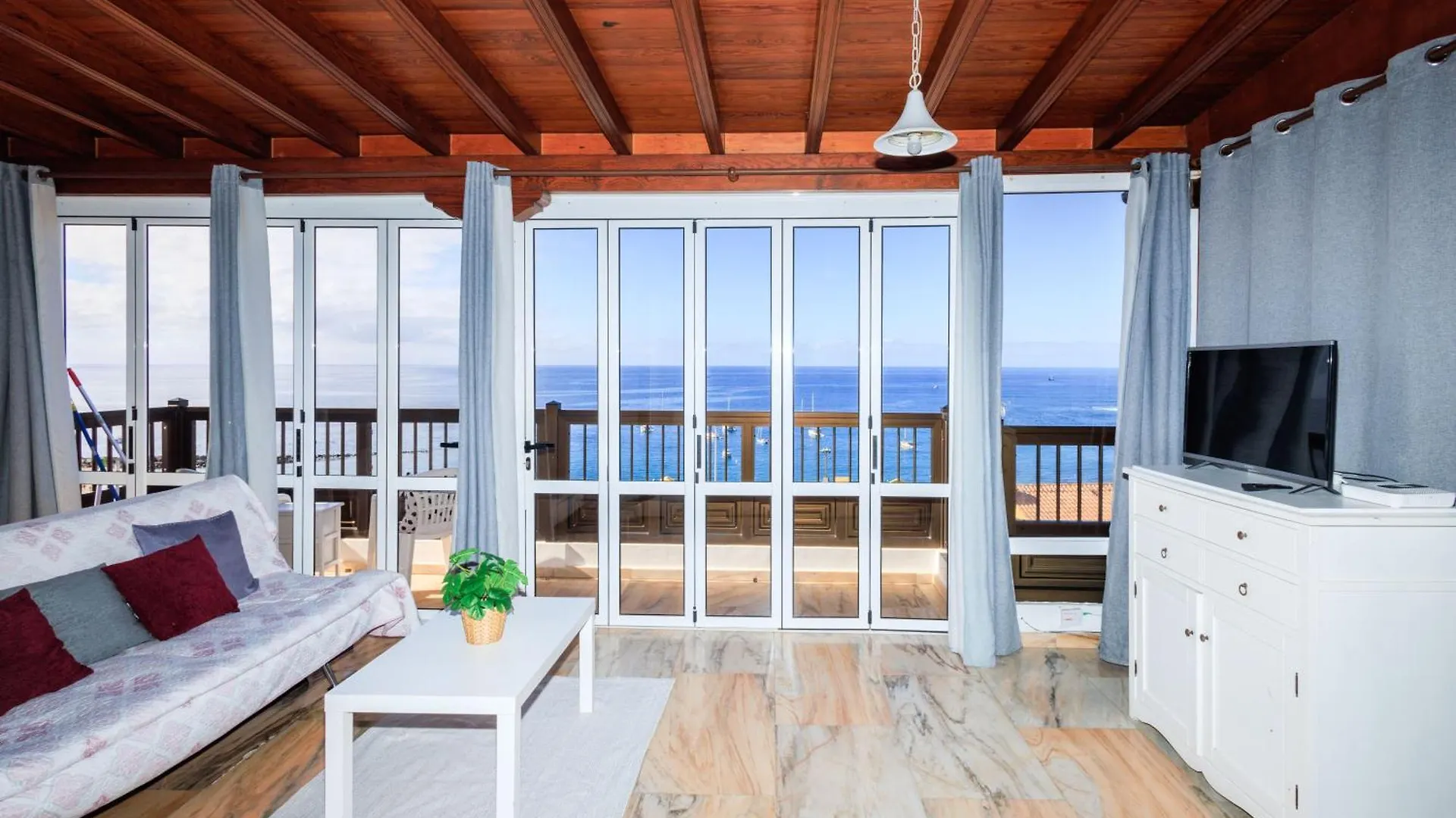 Apartment In Los Cristianos- Morales 4A Arona