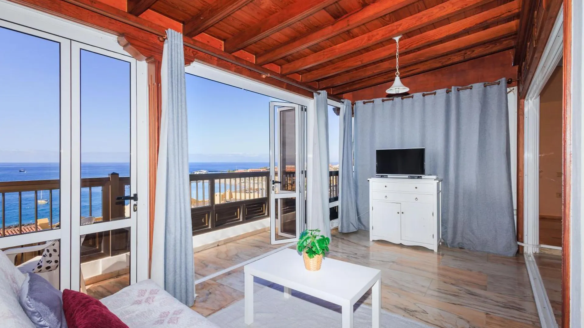 Apartment In Los Cristianos- Morales 4A Arona