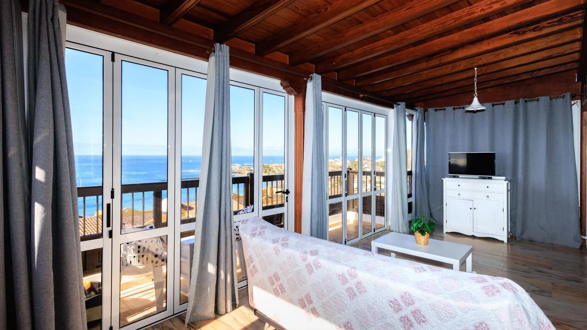 Apartment In Los Cristianos- Morales 4A Arona